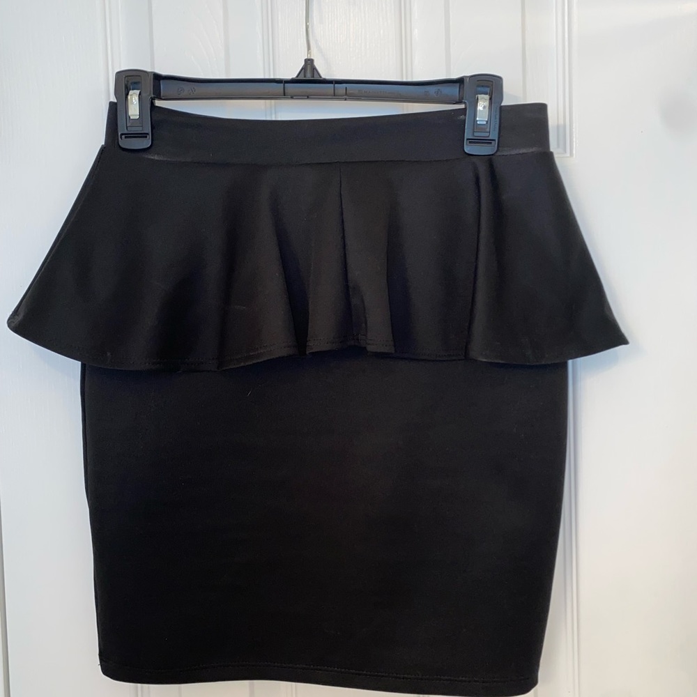 Charlotte Russe Womens Black Skirt